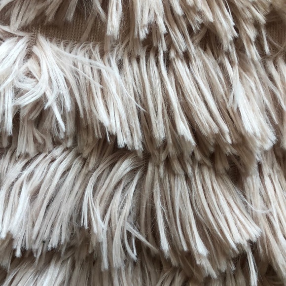 LAST ONE! Faux Fur Jacket - Picture 5 of 5